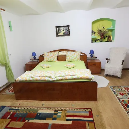 Casa Ianna Apartment